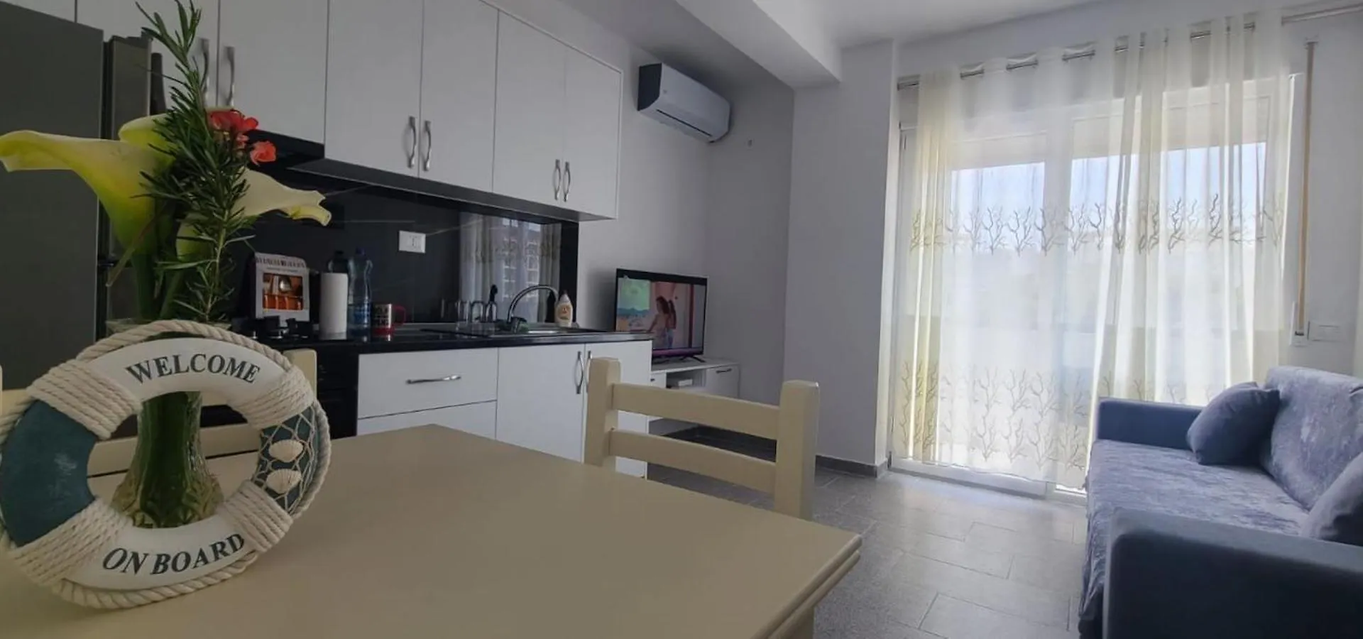 Perla Apartment 4 - Seaview Голем